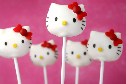 Kids Bake and Decorate! Hello Kitty Cake Pop | Posh Pantry